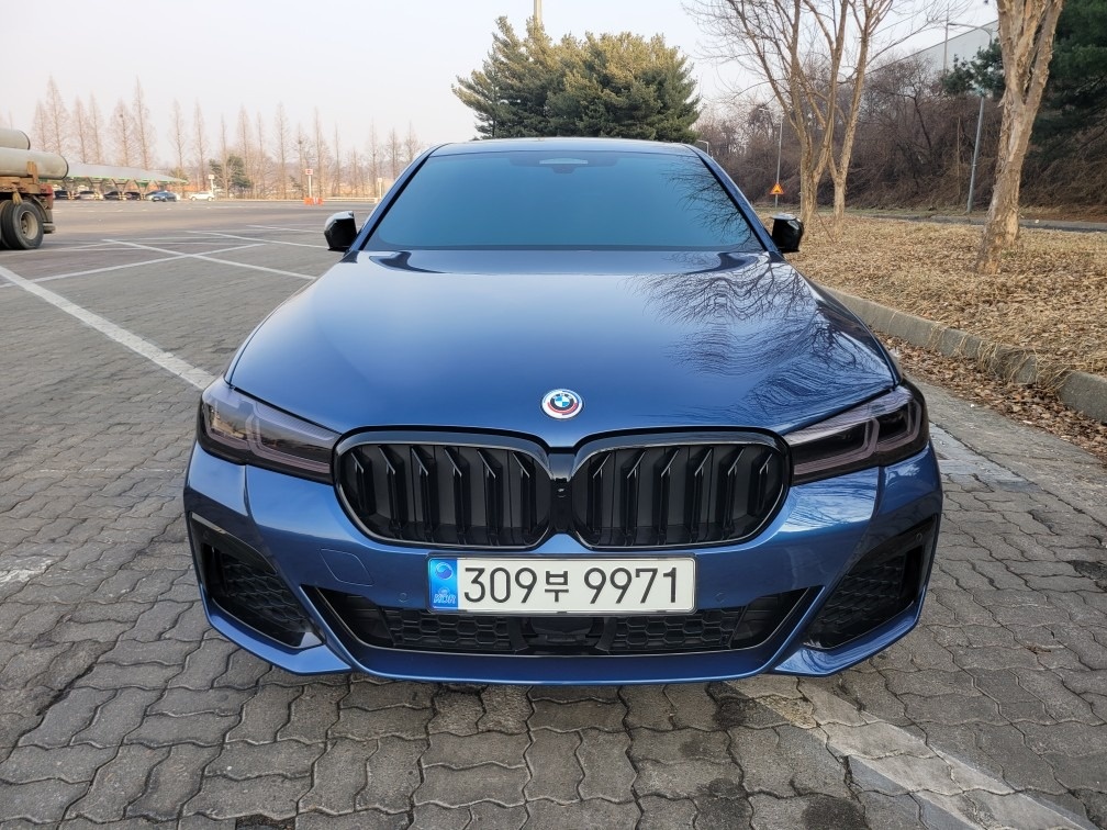 5시리즈 G30 530e 페이스리프트 (292마력)M Sport 매물 썸네일