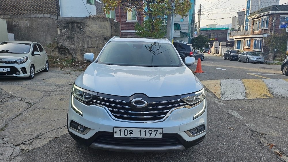 QM6 HZG 5인승(디젤 2.0) 4WD RE 매물 썸네일