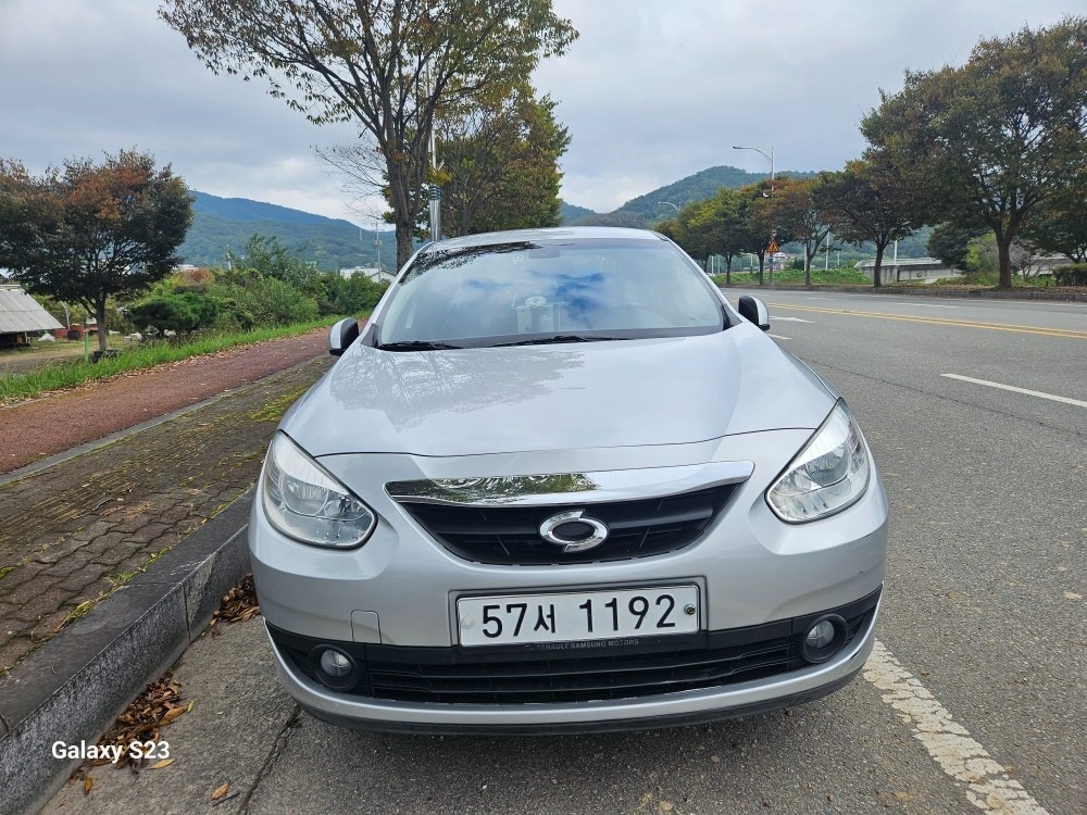 뉴 SM3 L38 가솔린 1.6 FWD SE 매물 썸네일