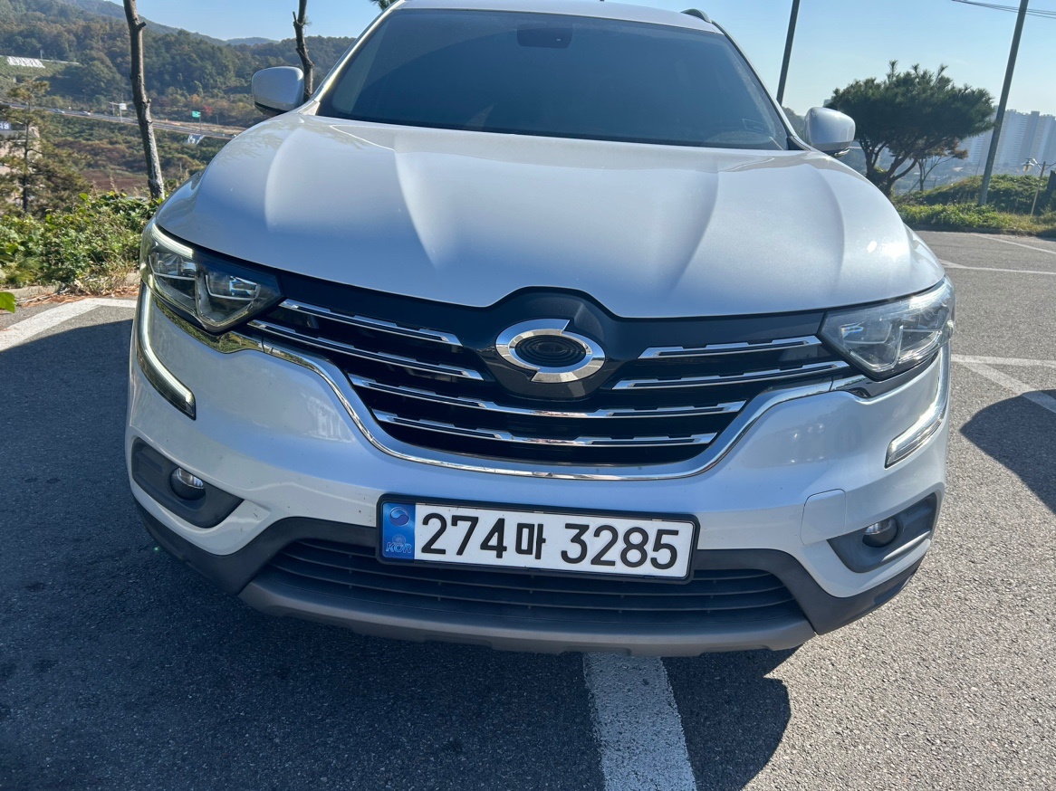 QM6 HZG 5인승(디젤 2.0) 4WD RE 플러스 매물 썸네일