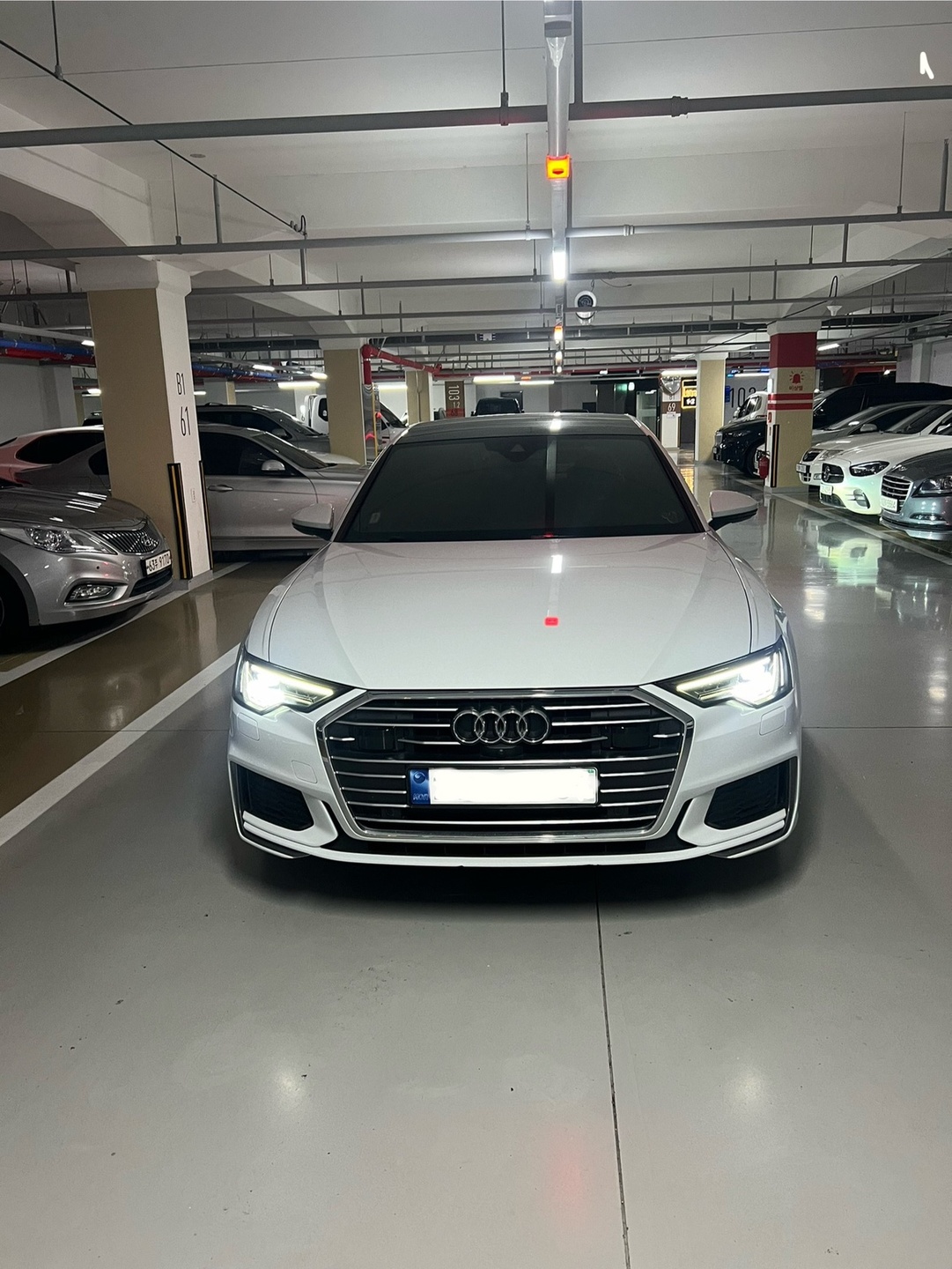 아우디 A6 40 TDI 프리미엄 2