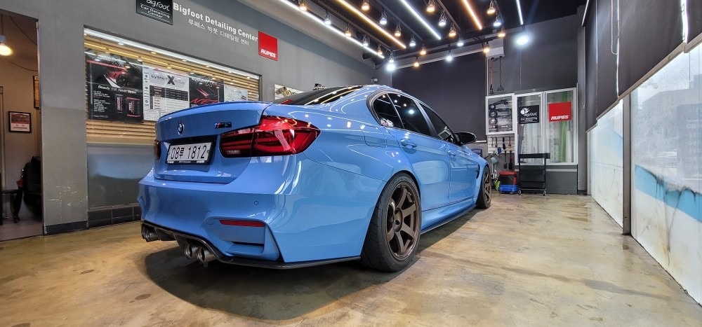 BMW M3(정품 퍼포배기장착)
15 중고차 직거래 (3)