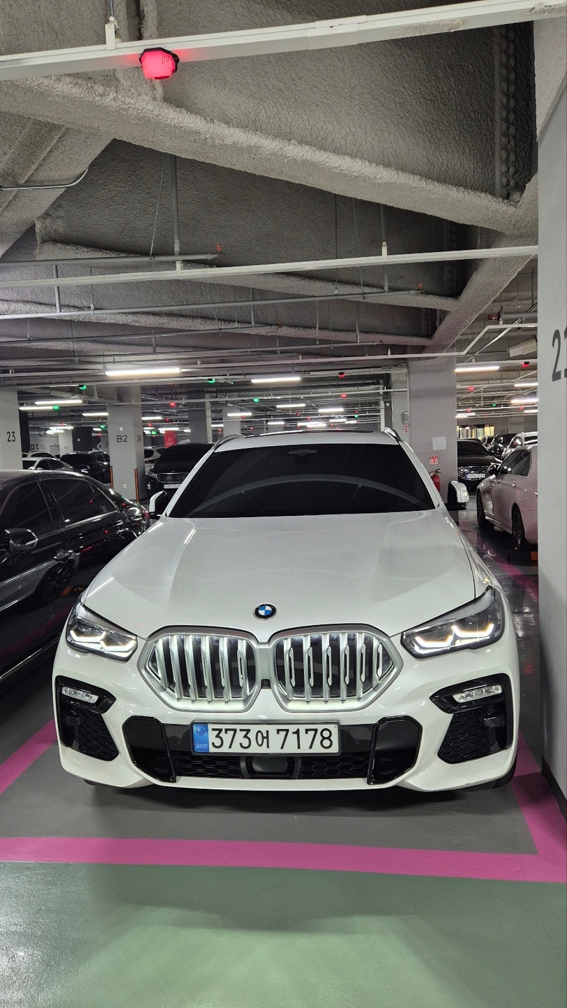 X6 G06 30d xDrive 전기형 (265마력)M Sport 매물 썸네일