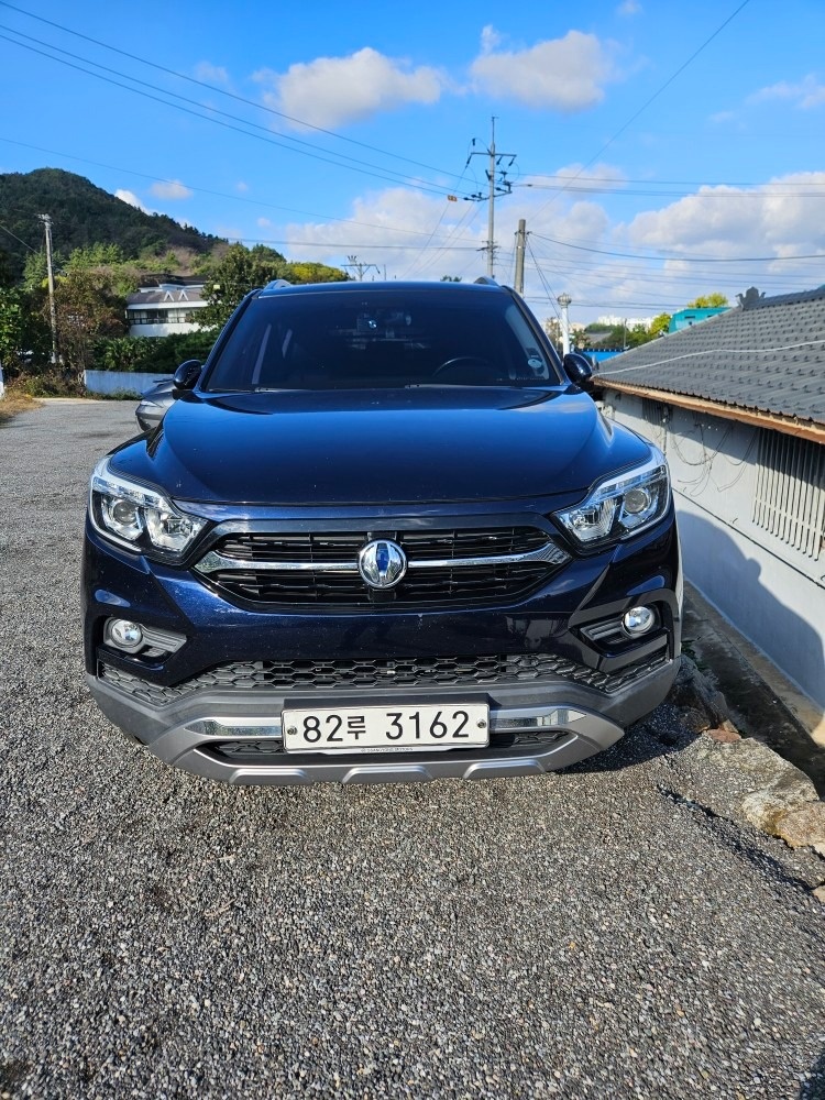 렉스턴 스포츠 Q200. G4 5인승(디젤 2.2) 4WD 프레스티지 매물 썸네일