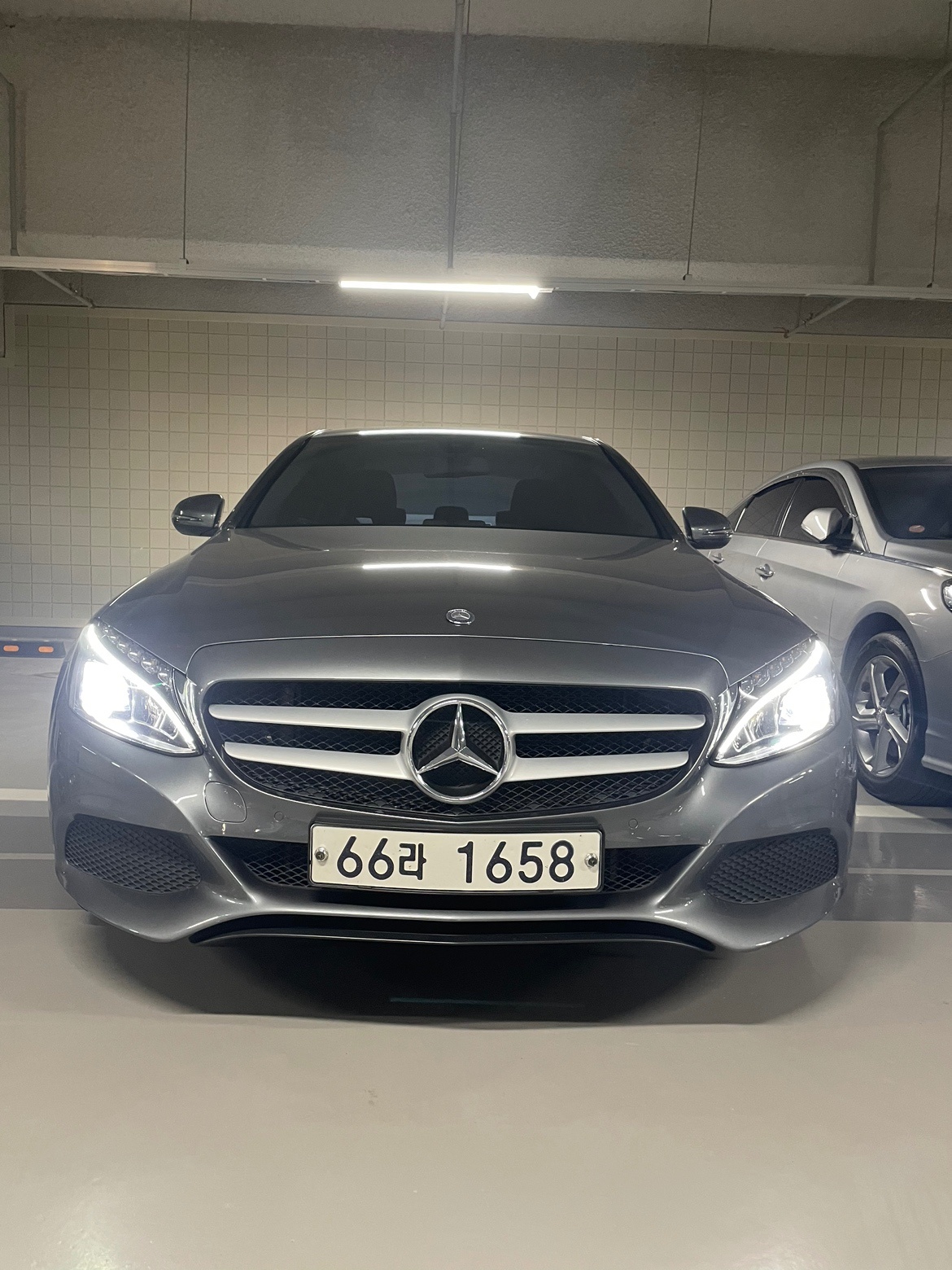 C 클래스 W205 C200 d 아방가르드 (136마력) 매물 썸네일