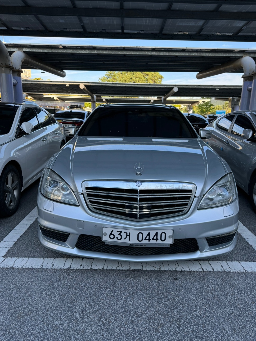 1. 외관은 후기 63 AMG 모델로