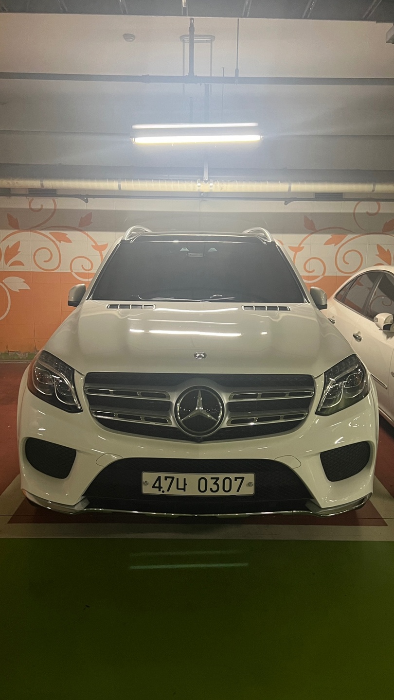 GLS 클래�스 X166 GLS350 d 4Matic (258마력) 매물 썸네일