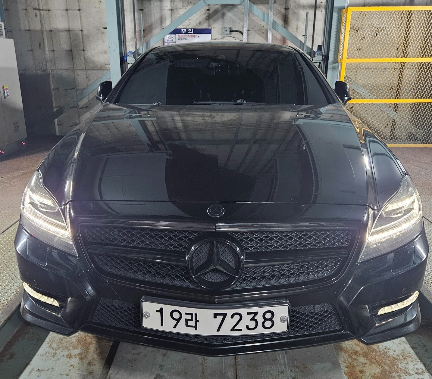 CLS 클래스 W218 CLS350 (306마력)AMG 스포츠패키지 매물 썸네일