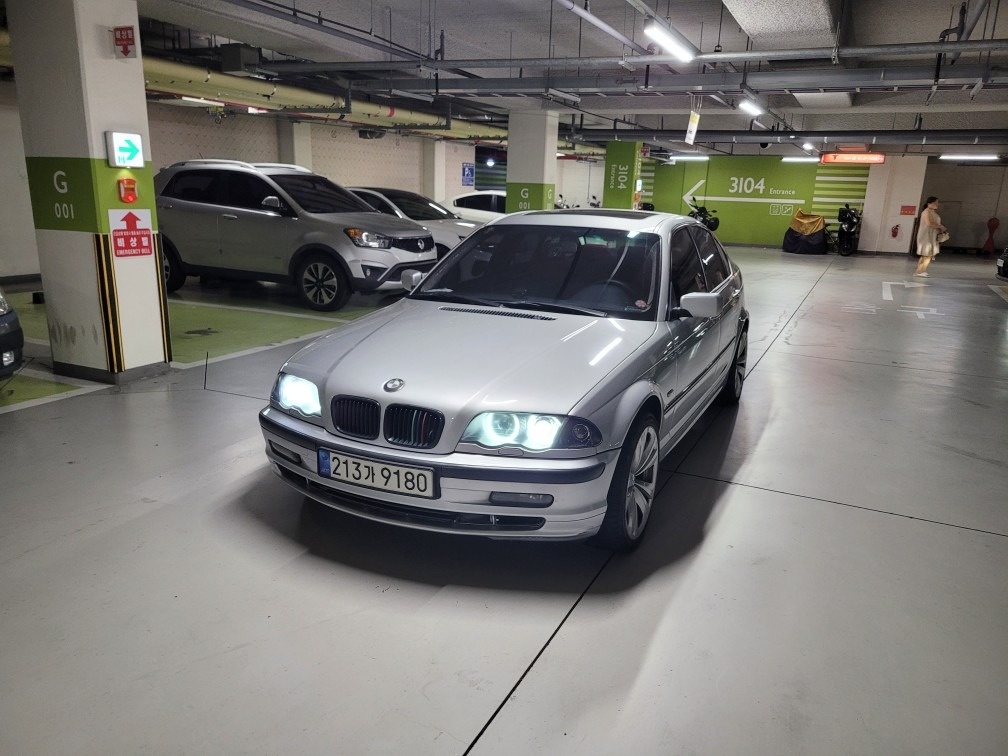 BMW E46 320i 북미형 [00