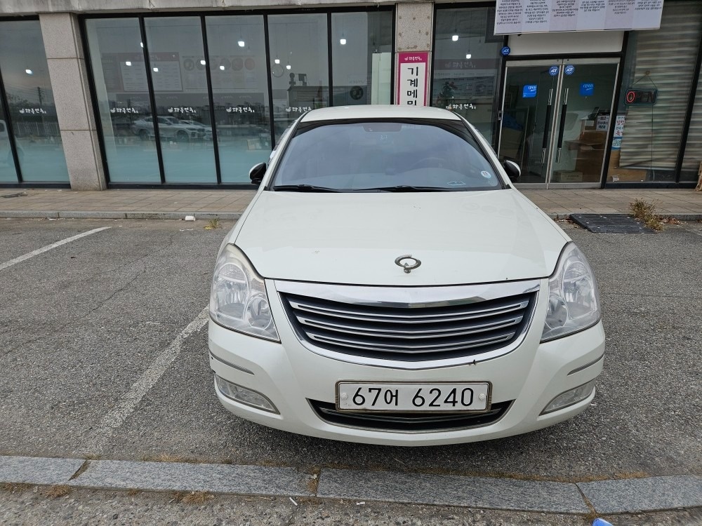 뉴 SM7 아트 LF 2.3 V6 SE 매물 썸네일