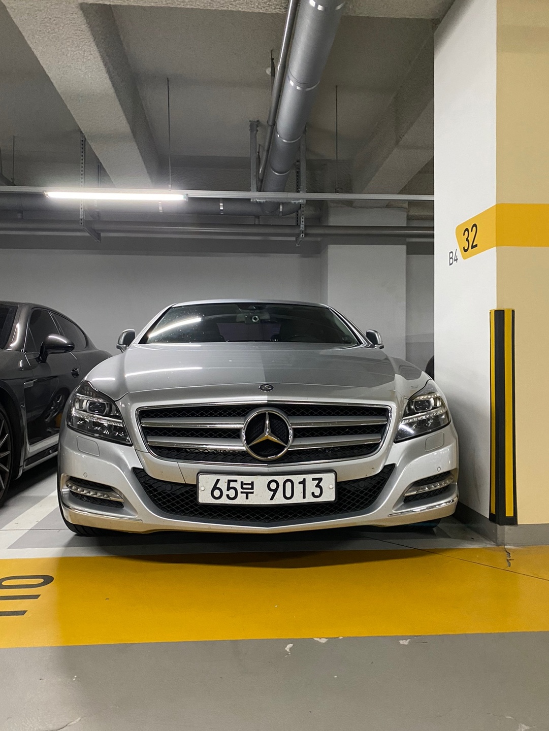 CLS 클래스 W218 CLS350 (306마력)블루이피션시 매물 썸네일