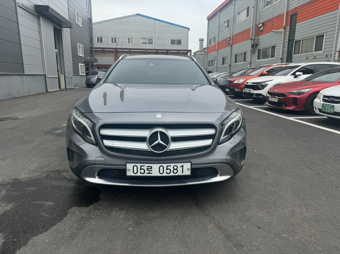 GLA X156 GLA200 d 전기형 (136마력) 매물 썸네일