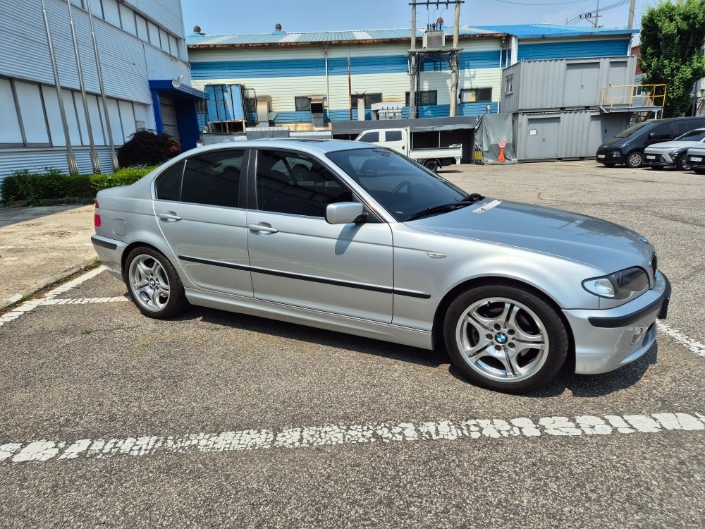 04년식 BMW E46 325i 후기 중고차 직거래 (3)