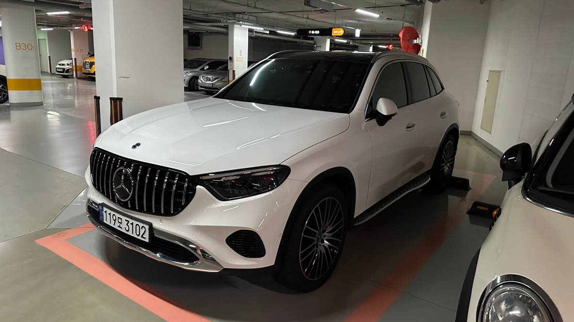 GLC X254 GLC220 d 4Matic (197마력) 매물 썸네일