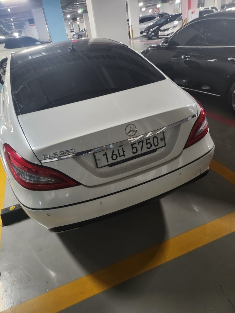 cls350블루이피션w218 13년식 중고차 직거래 (3)