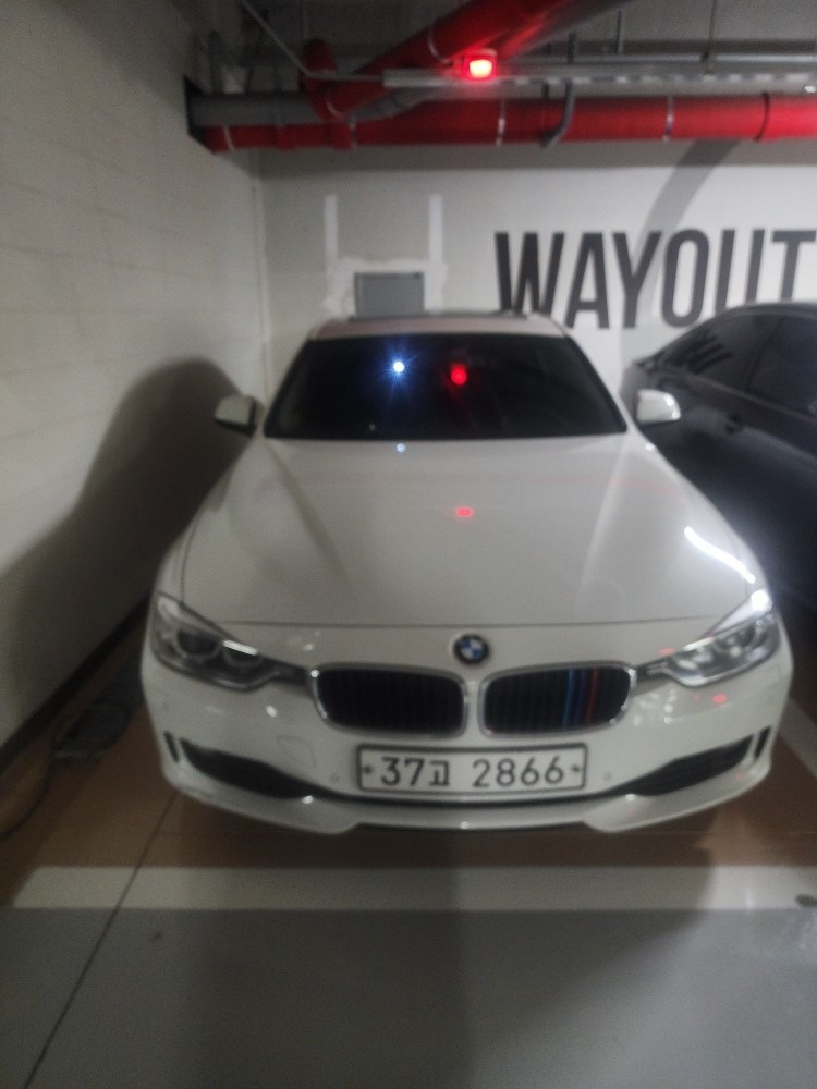 2013년 BMW320디젤
사고없으며