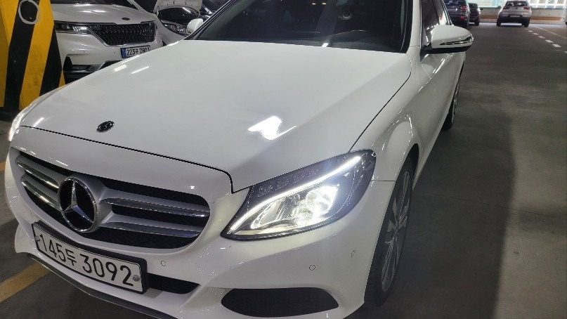 C 클래스 W205 C220 d (170마력) 매물 썸네일