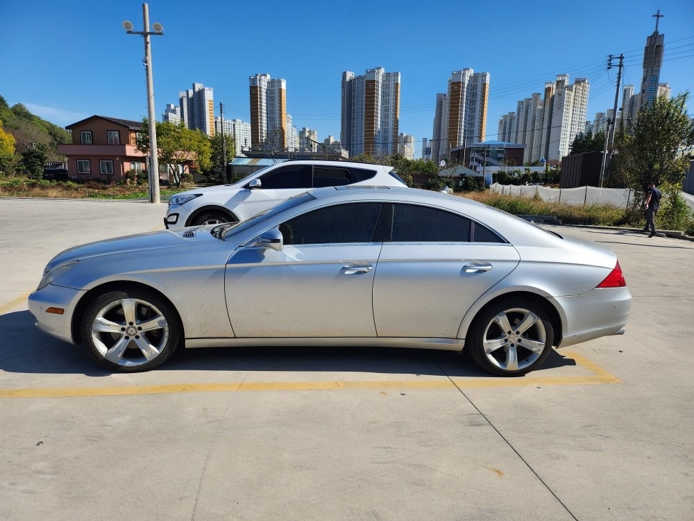 CLS 클래스 W219 CLS350 (272마력) 매물 썸네일