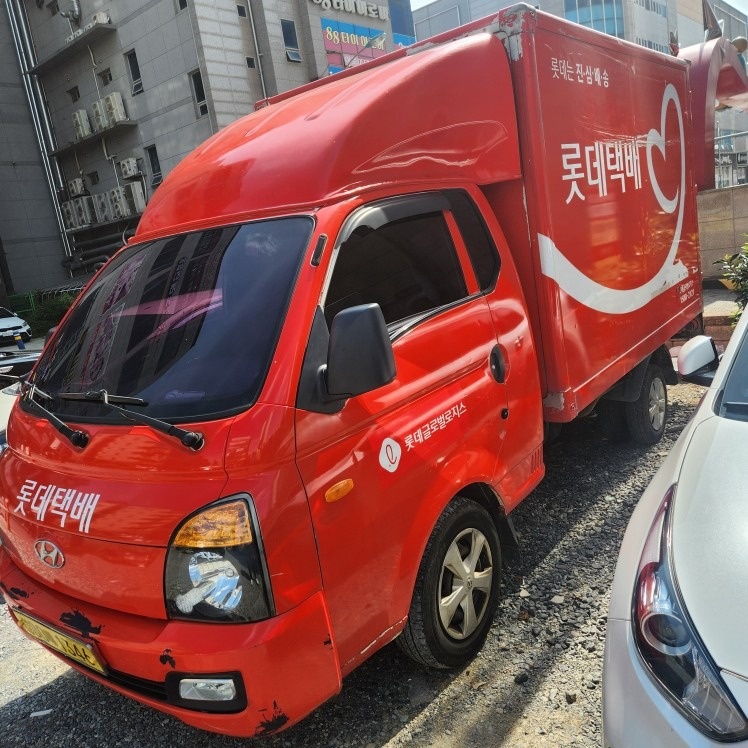 택배업무용 차량입니다
완전 무사고 차 중고차 직거래 (6)