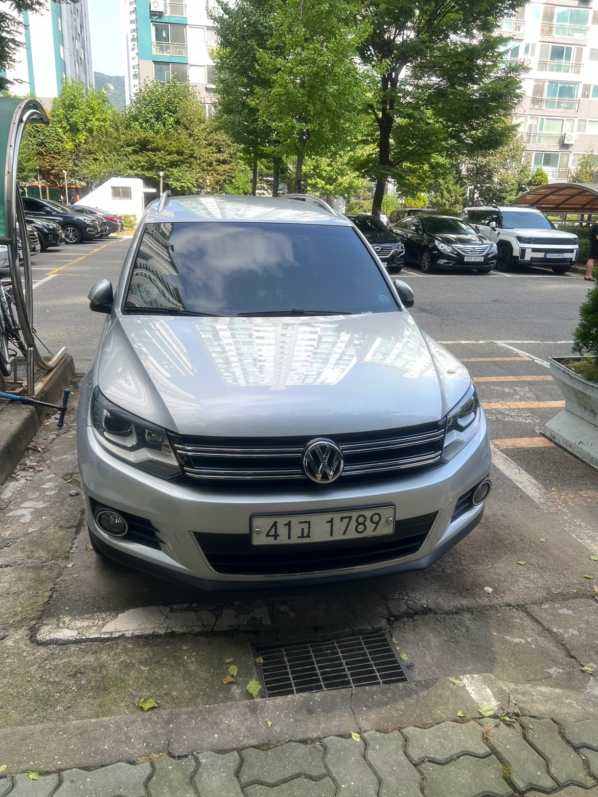 뉴 티구안 5N 2.0 TDI 블루모션 (140마력) 매물 썸네일