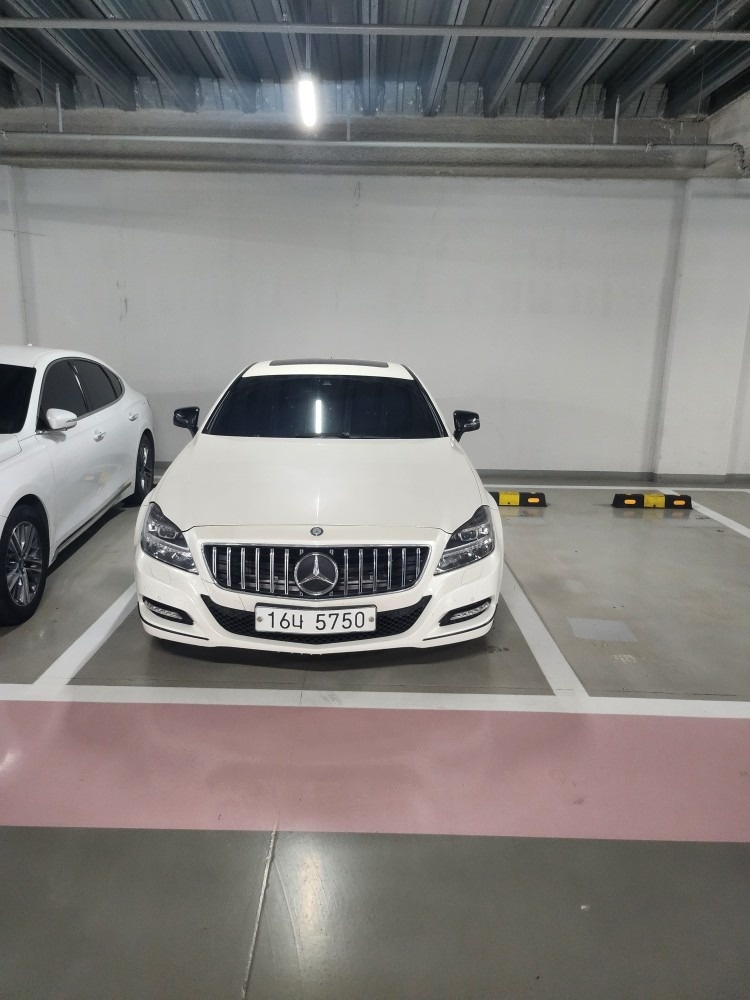 cls350블루이피션w218 13년식 중고차 직거래 (1)