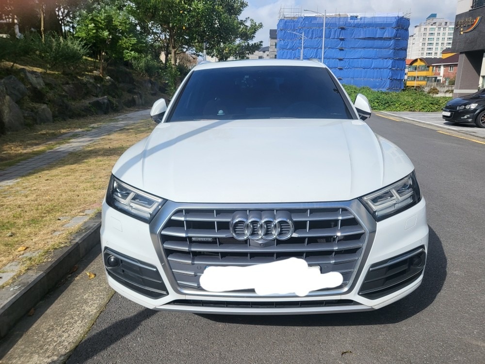 Q5 FY 50 TDI 콰트로 (286마력)Premium 매물 썸네일