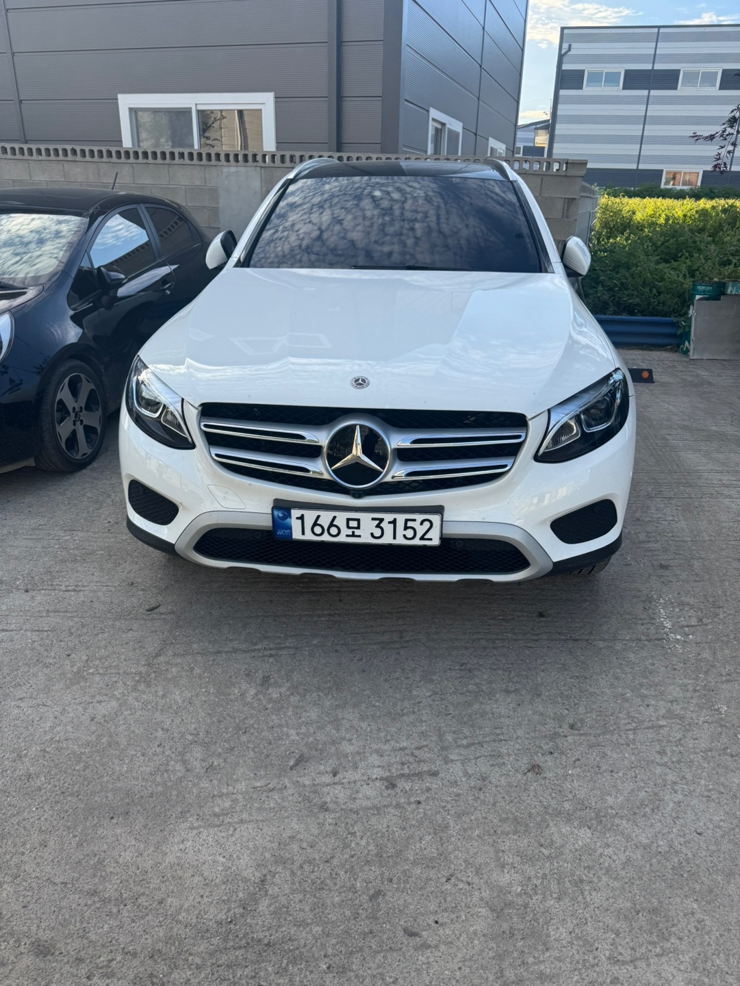 GLC X253 GLC350 e 4Matic 전기형 (211마력)프리미엄 매물 썸네일