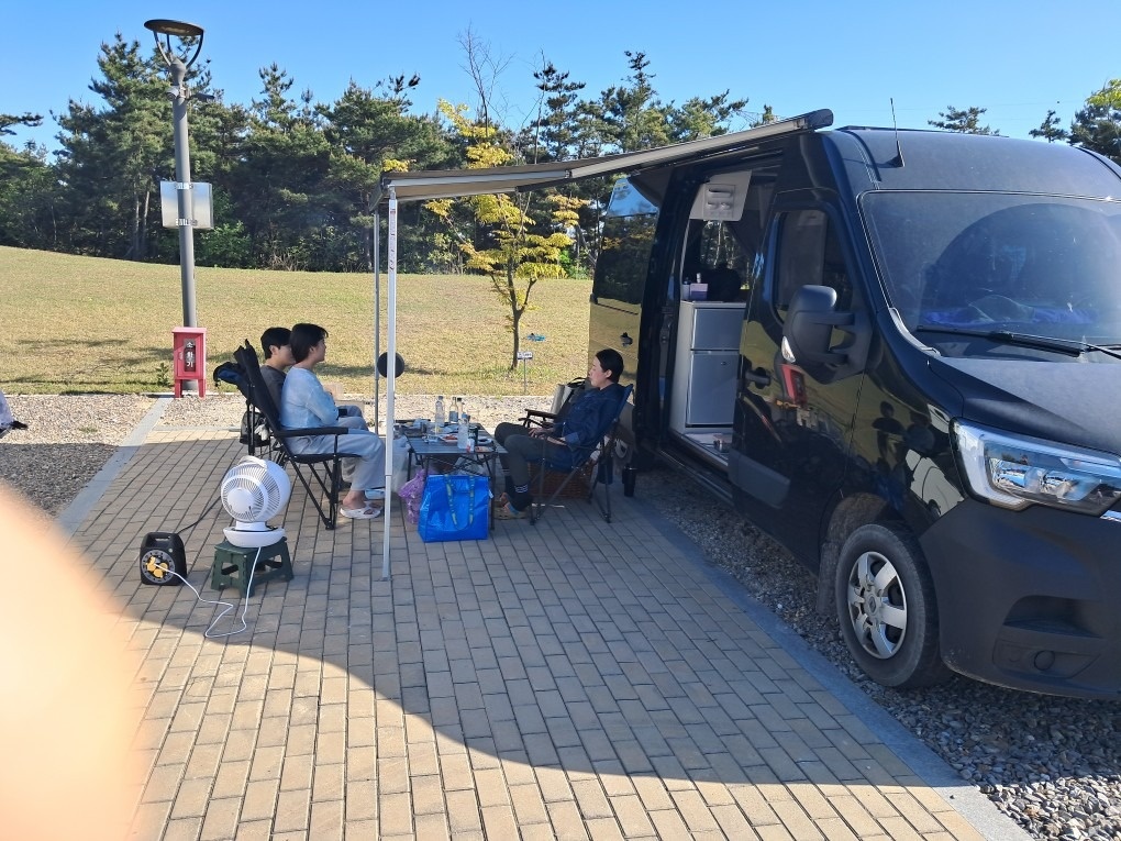 사진이 많이 없네요. 언제든 와서 보 중고차 직거래 (1)