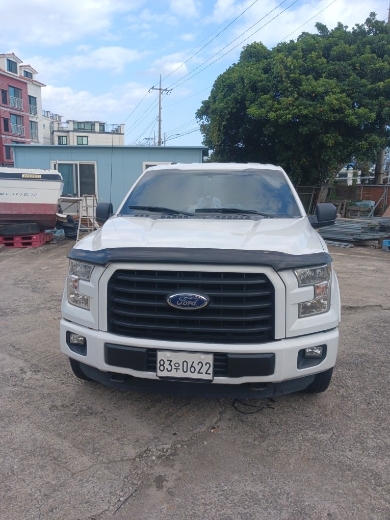 F150 XIII 5.0 V8 4X4 매물 썸네일