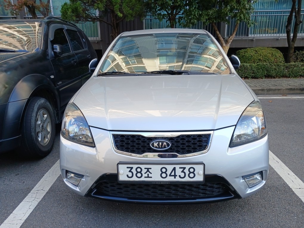 뉴 프라이드 JB 4DR 1.6(CVVT) SLX 매물 썸네일