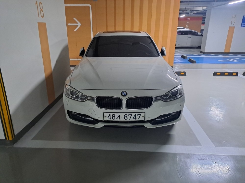 13년식 BMW F30 320D  스 중고차 직거래 (7)