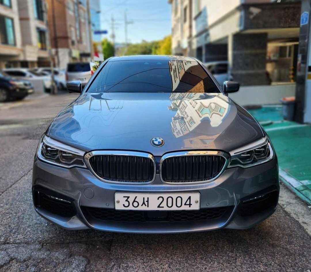 5시리즈 G30 520d xDrive (190마력)M 스포츠 플러스 매물 썸네일