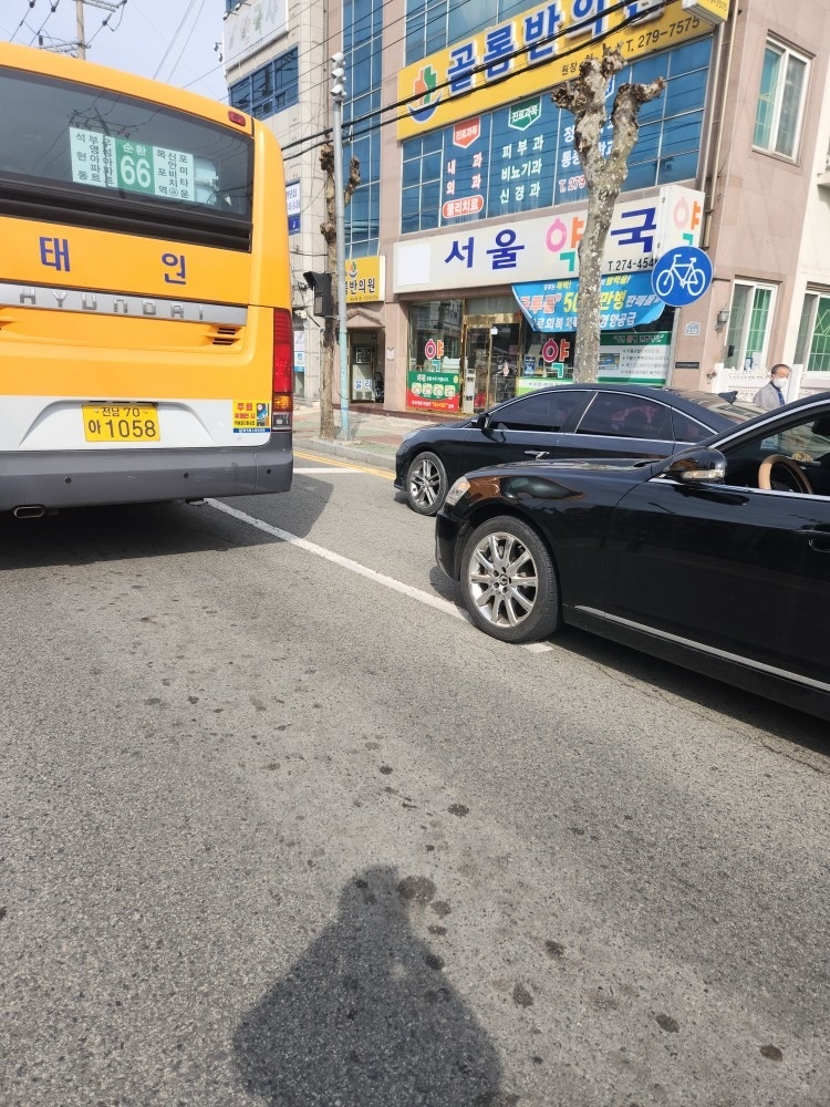 
약간에 네고 가능~
차량 판매시.  중고차 직거래 (3)