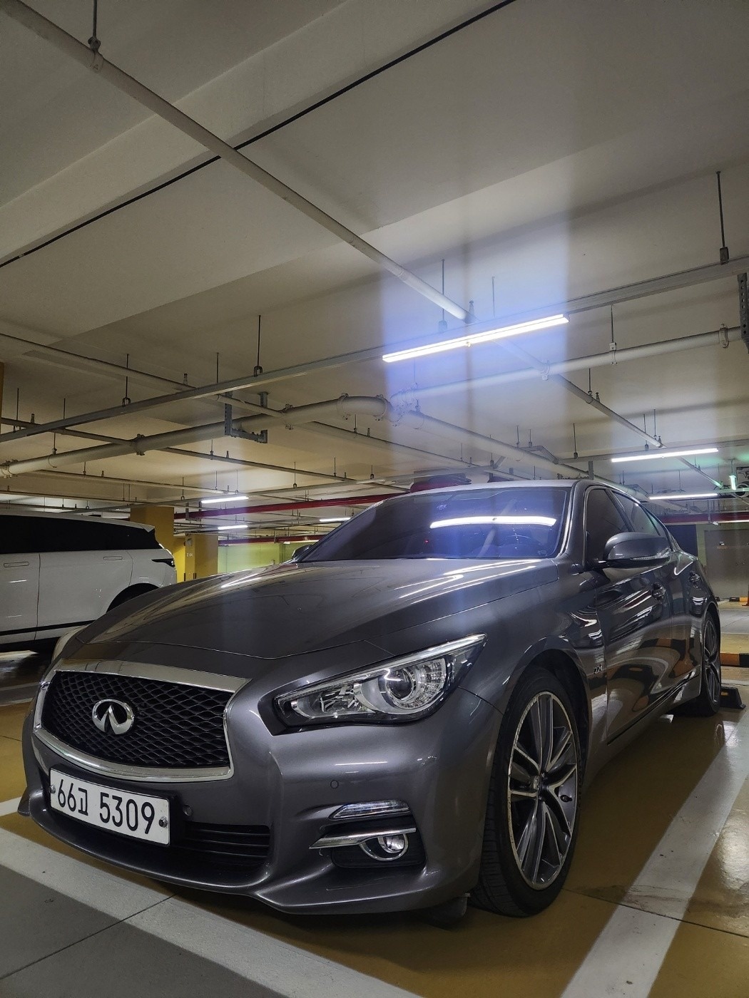 Q50 2.2d (170마력)프리미엄 매물 썸네일