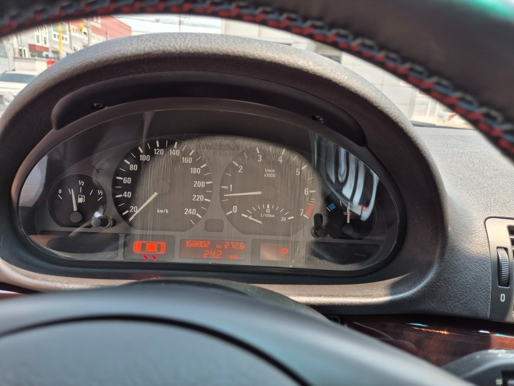 04년식 BMW E46 325i 후기 중고차 직거래 (9)