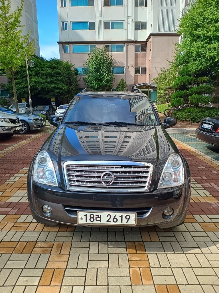 슈퍼 렉스턴 Y200 7인승(디젤 RX4) 4WD 최고급 매물 썸네일