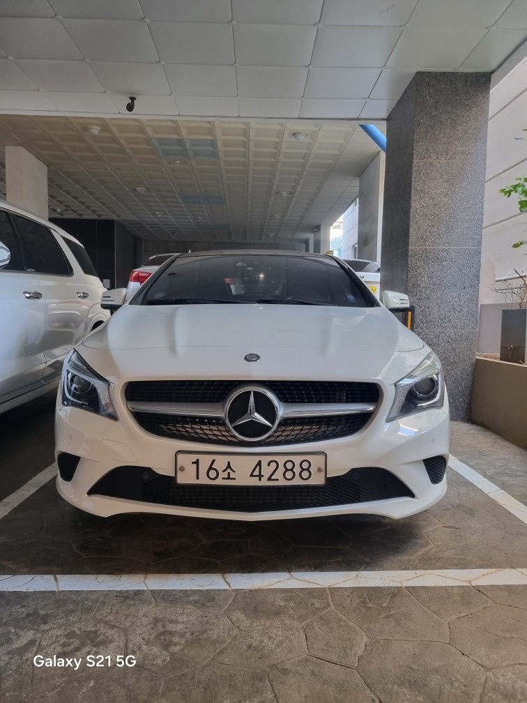 CLA 클래스 C117 CLA200 CDI 4Matic 전기형 (136마력) 매물 썸네일