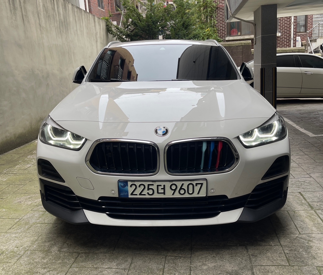 BMW x2 2022년식 2만1천 k 중고차 직거래 (2)