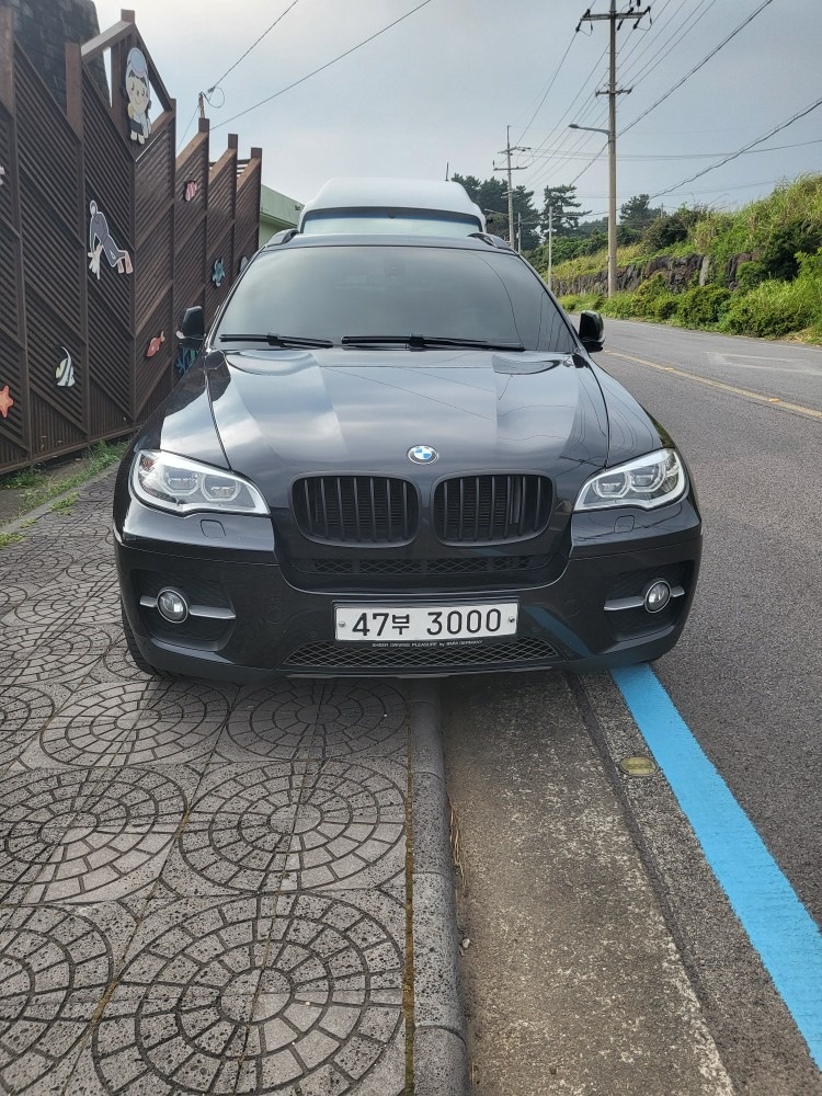 X6 E71 40d xDrive (306마력) 매물 썸네일