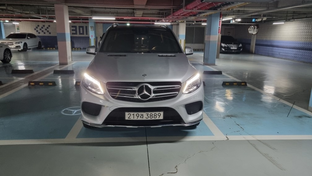 GLE 클래스 W166 GLE350 d 4Matic (258마력) 매물 썸네일