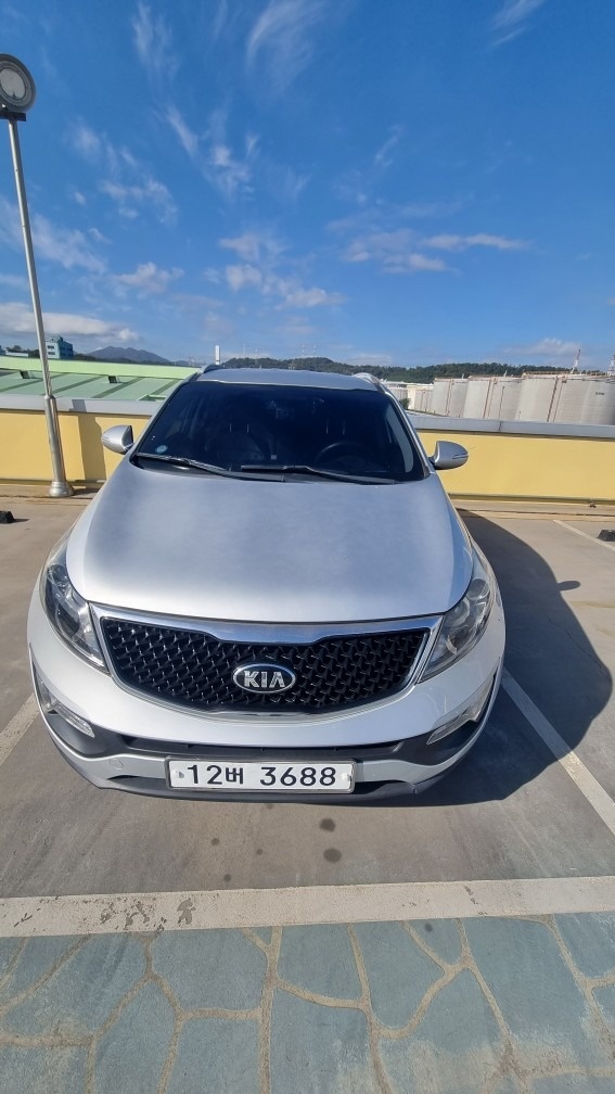 스포티지 R SL 디젤 2.0(VGT) FWD TLX 최고급형 매물 썸네일