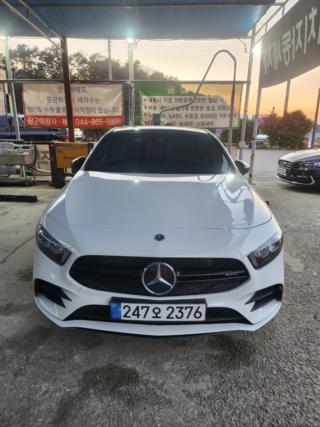 A 클래스 W177 A35amg 세단 4Matic 전기형 (306마력) 매물 썸네일