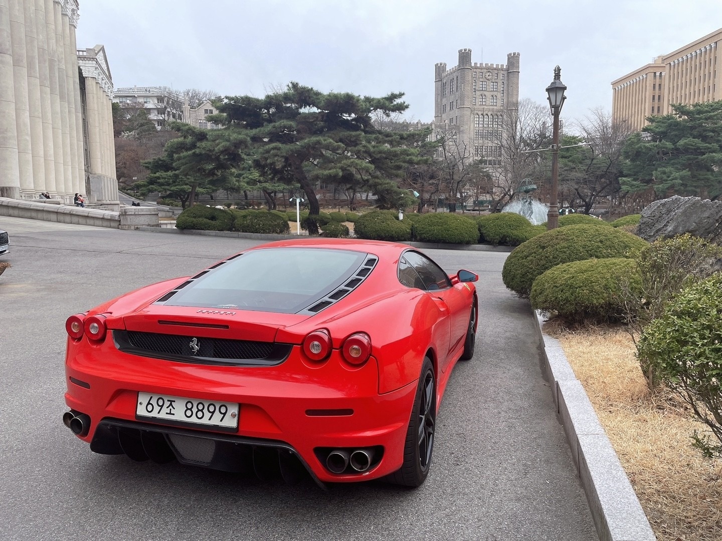 페라리 F430 V8 4.3 

개인 중고차 직거래 (3)