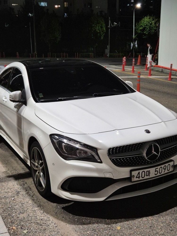 CLA 클래스 C117 CLA220 후기형 (184마력) 매물 썸네일