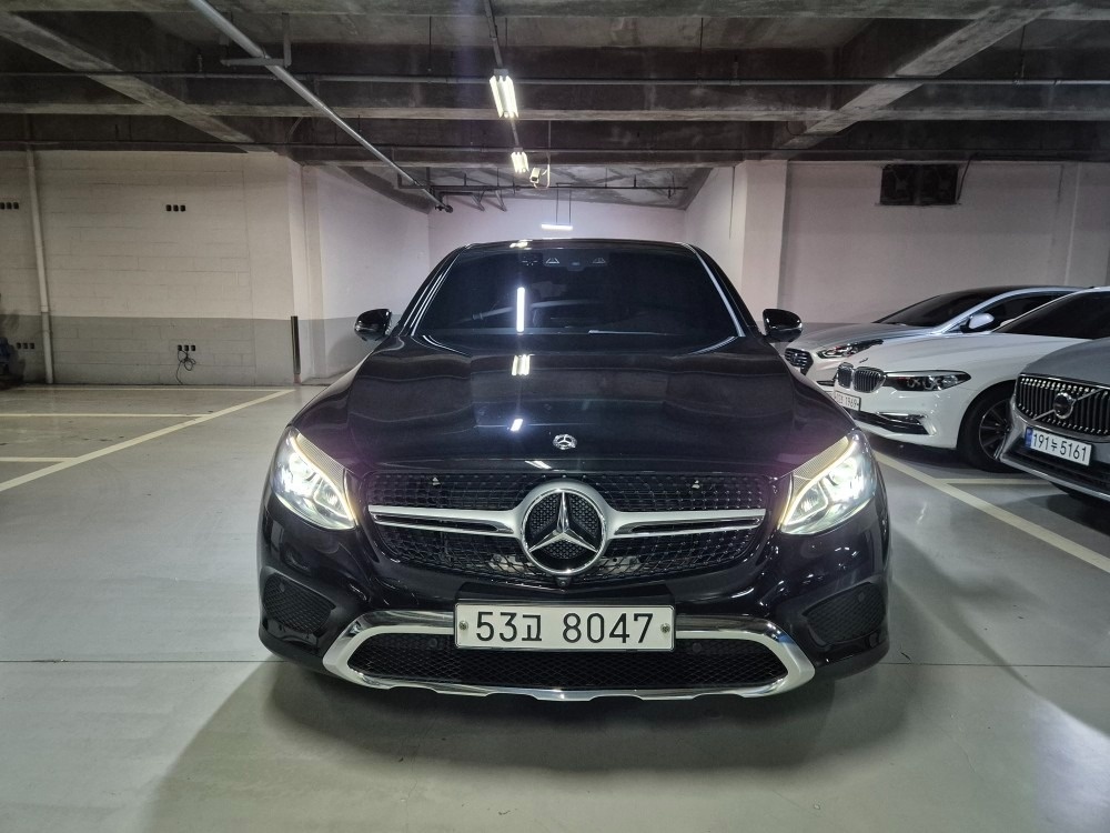 GLC X253 GLC300 4Matic Coupe 전기형 (245마력) 매물 썸네일