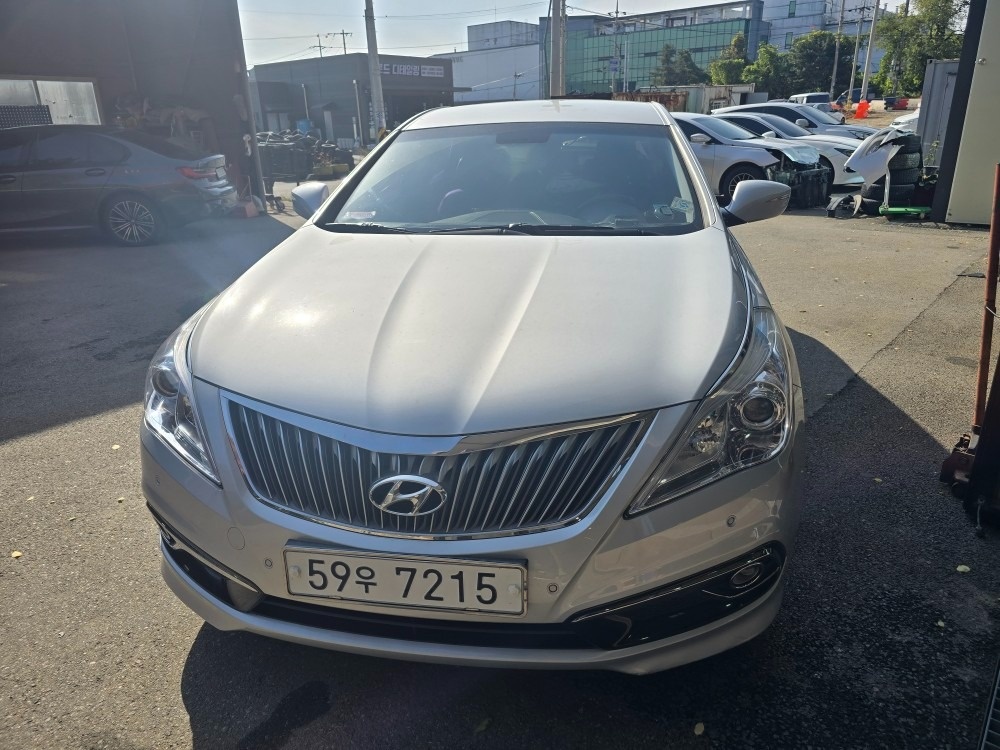 그랜저 HG LPl HG300 렌트카 FWD 모던 매물 썸네일