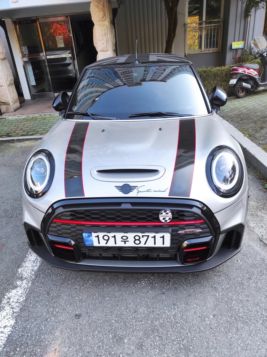 쿠퍼 뉴 S 컨버터블 Ⅲ F57 2DR 2.0 s JCW 매물 썸네일