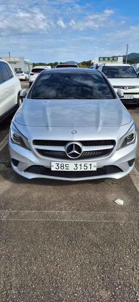 CLA 클래스 C117 CLA200 CDI 4Matic 전기형 (136마력) 매물 썸네일