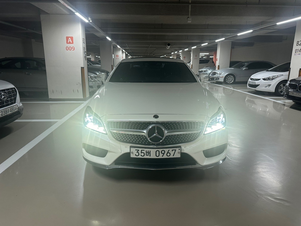 CLS 클래스 W218 CLS400 후기형 (333마력) 매물 썸네일