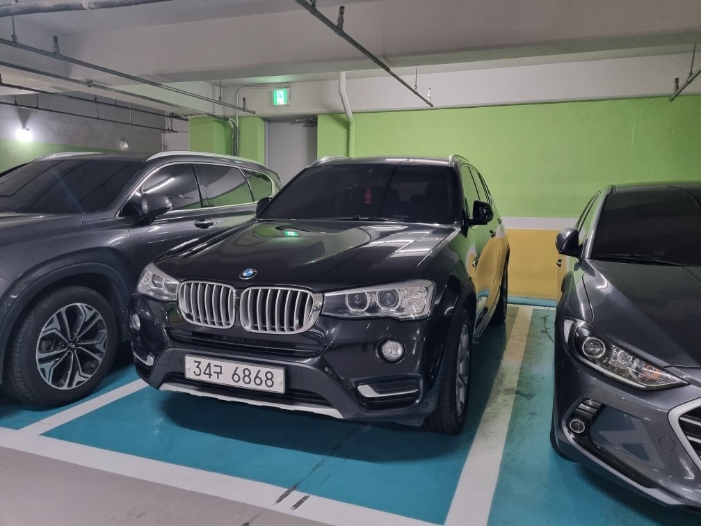 X3 F25 20d xDrive 후기형 (190마력)라이트 패키지 매물 썸네일